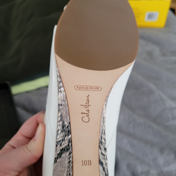 NIB Cole Haan air darleen wedges - Picture 2 of 5